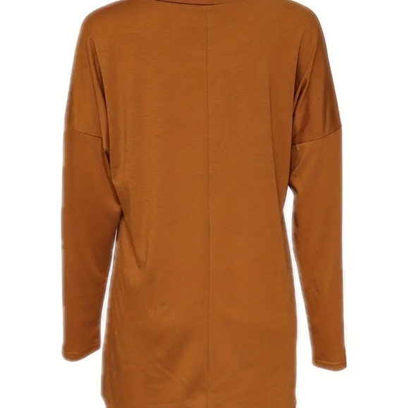 2/$15 Pocketed Tunic - Picture 4 of 5